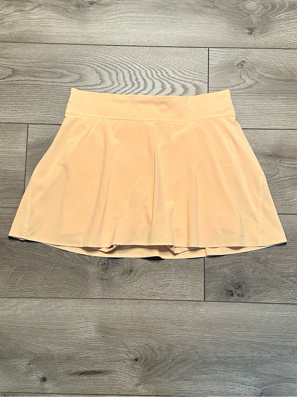 Lululemon Lightweight High-Rise Tennis Skirt Skort Rock Melon Size 8